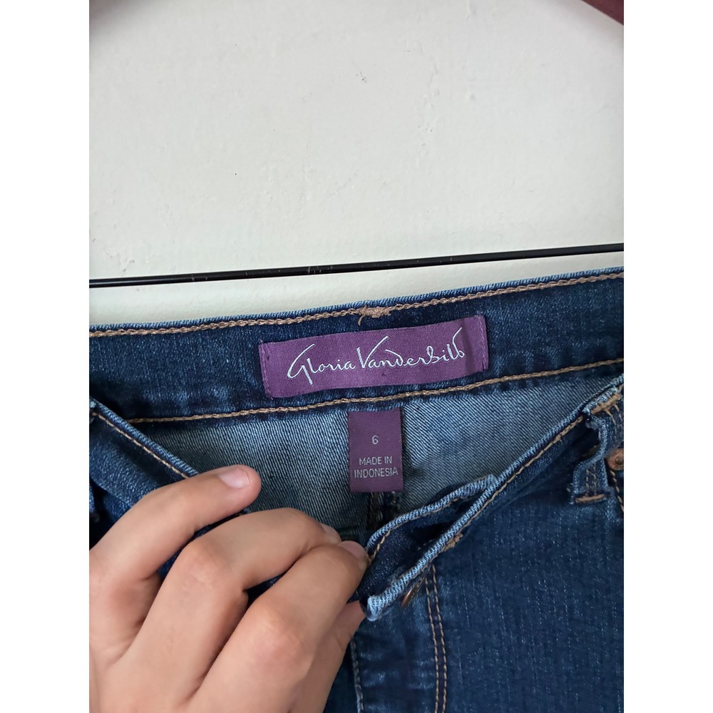 Gloria Vanderbilt Amanda High Rise Straight Leg Jeans Dark Denim Wash Blue Siz 6 - Picture 2 of 5